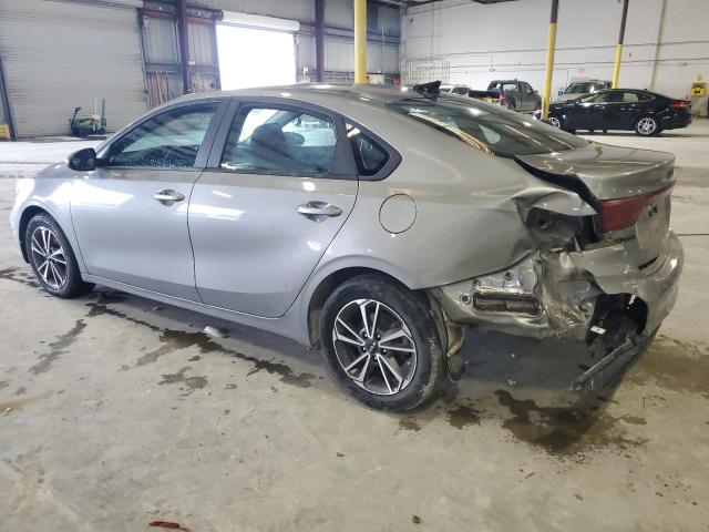 3KPF24ADXNE465140 Kia Forte FE 2