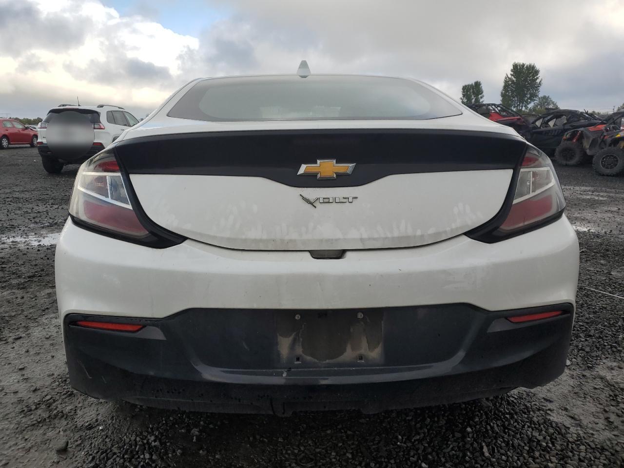 1G1RC6S51JU152740 2018 Chevrolet Volt Lt