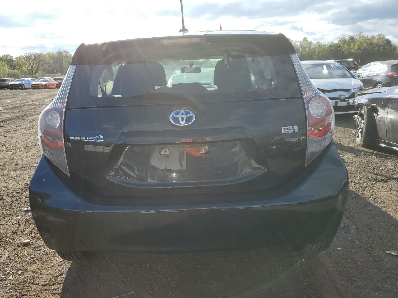 2013 Toyota Prius C VIN: JTDKDTB30D1541636 Lot: 73746604