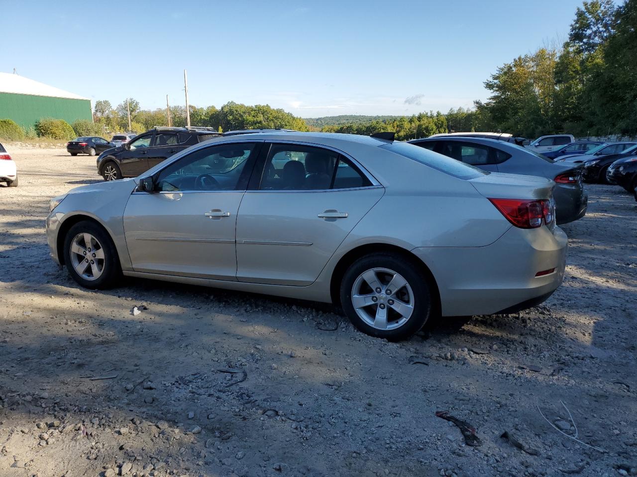 1G11B5SL2FF291747 2015 CHEVROLET MALIBU - Image 2