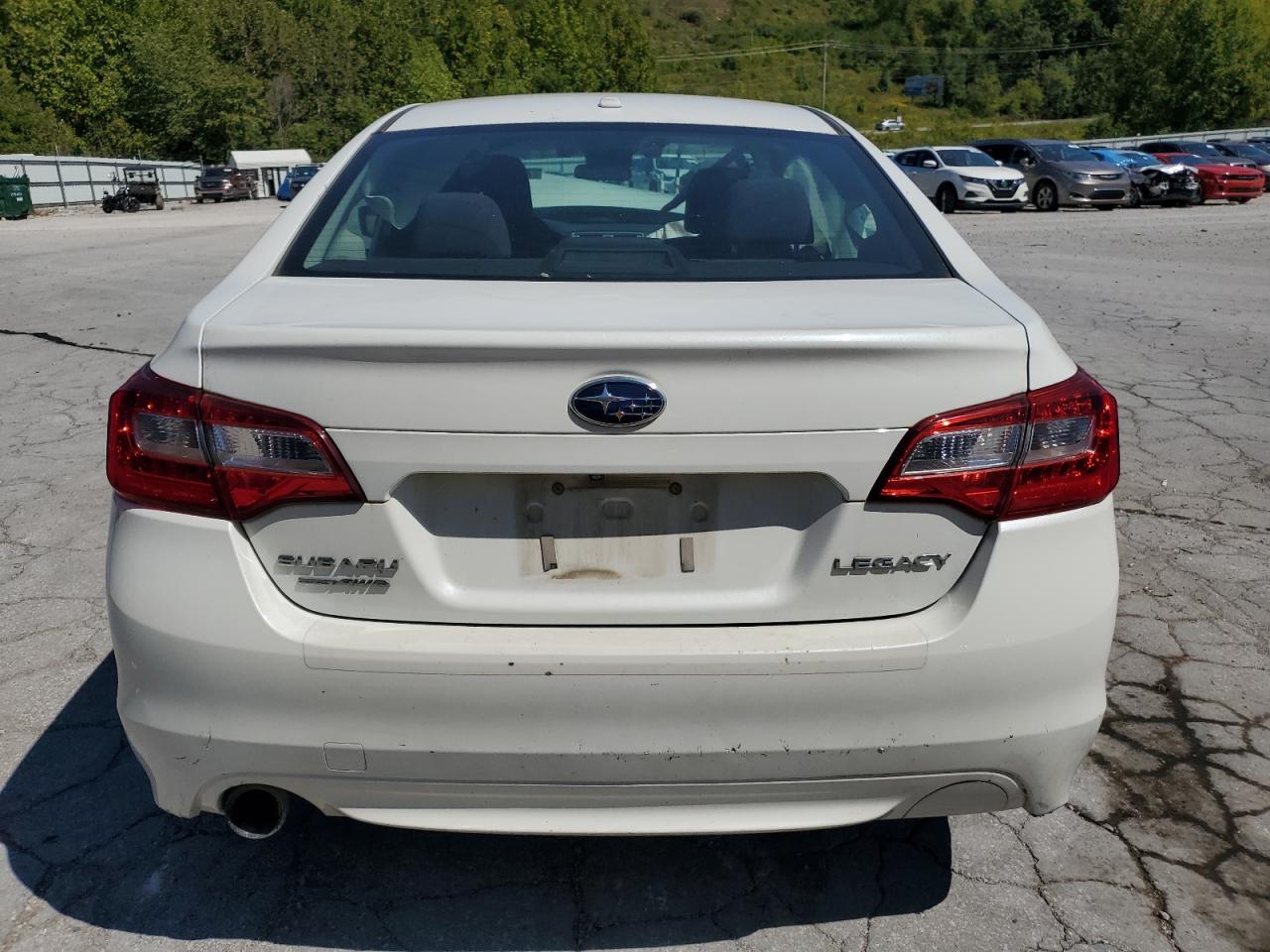 4S3BNBF60F3042788 2015 Subaru Legacy 2.5I Premium