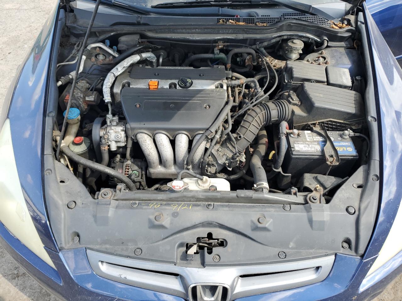 2005 Honda Accord - Image 11