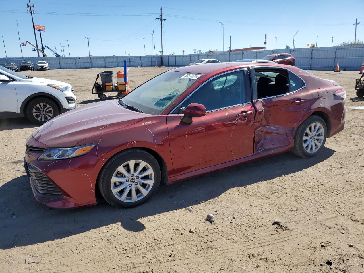 4T1B11HK7JU598028 2018 TOYOTA CAMRY - Image 1