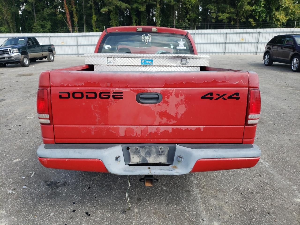 1B7HG38N42S562989 2002 Dodge Dakota Quad Sport