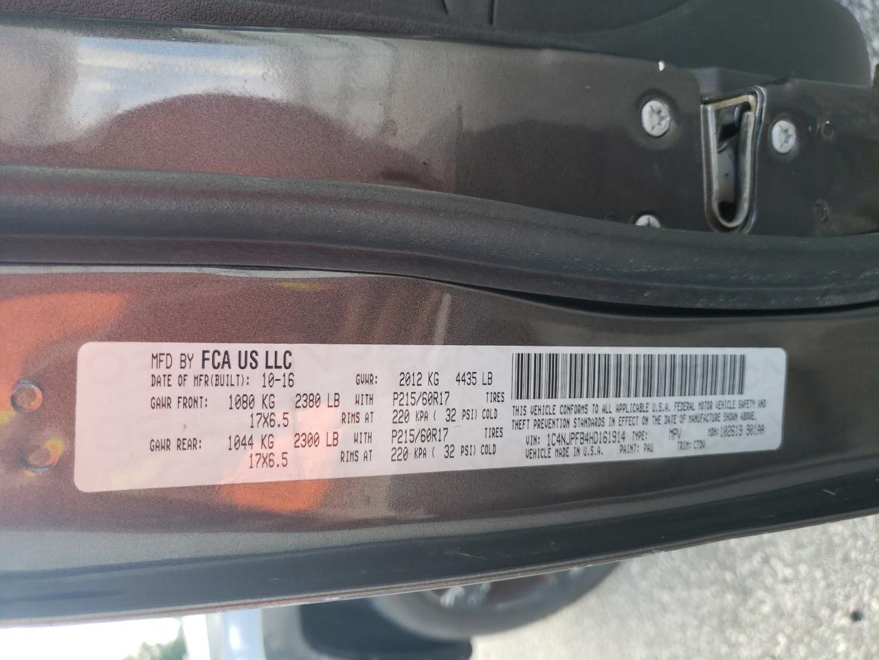 2017 Jeep Liberty (Patriot) - Image 13