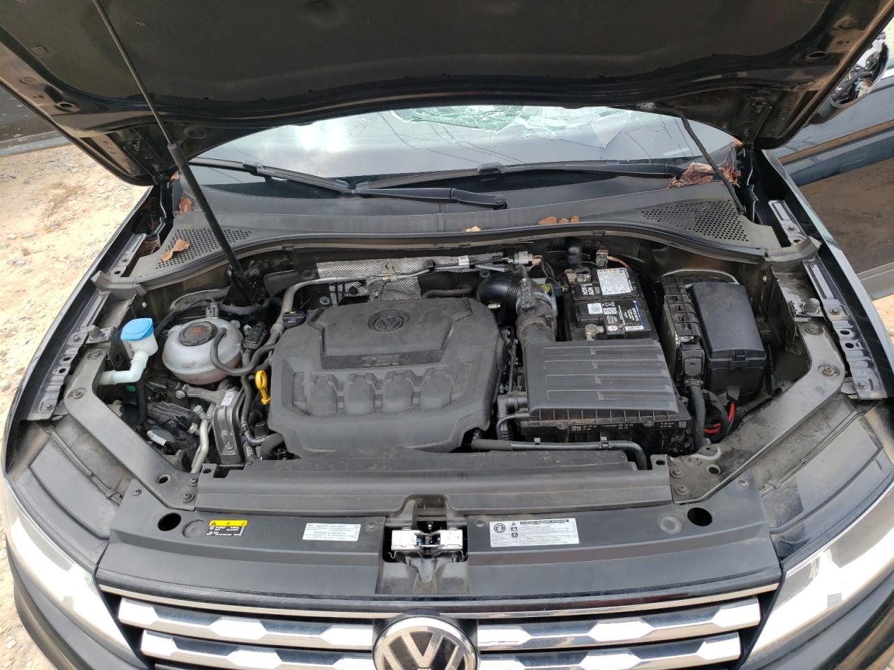 3VV3B7AX0KM159484 2019 Volkswagen Tiguan Se