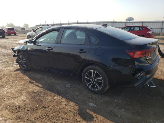 3KPF24AD5PE662638 Kia Forte LX 2