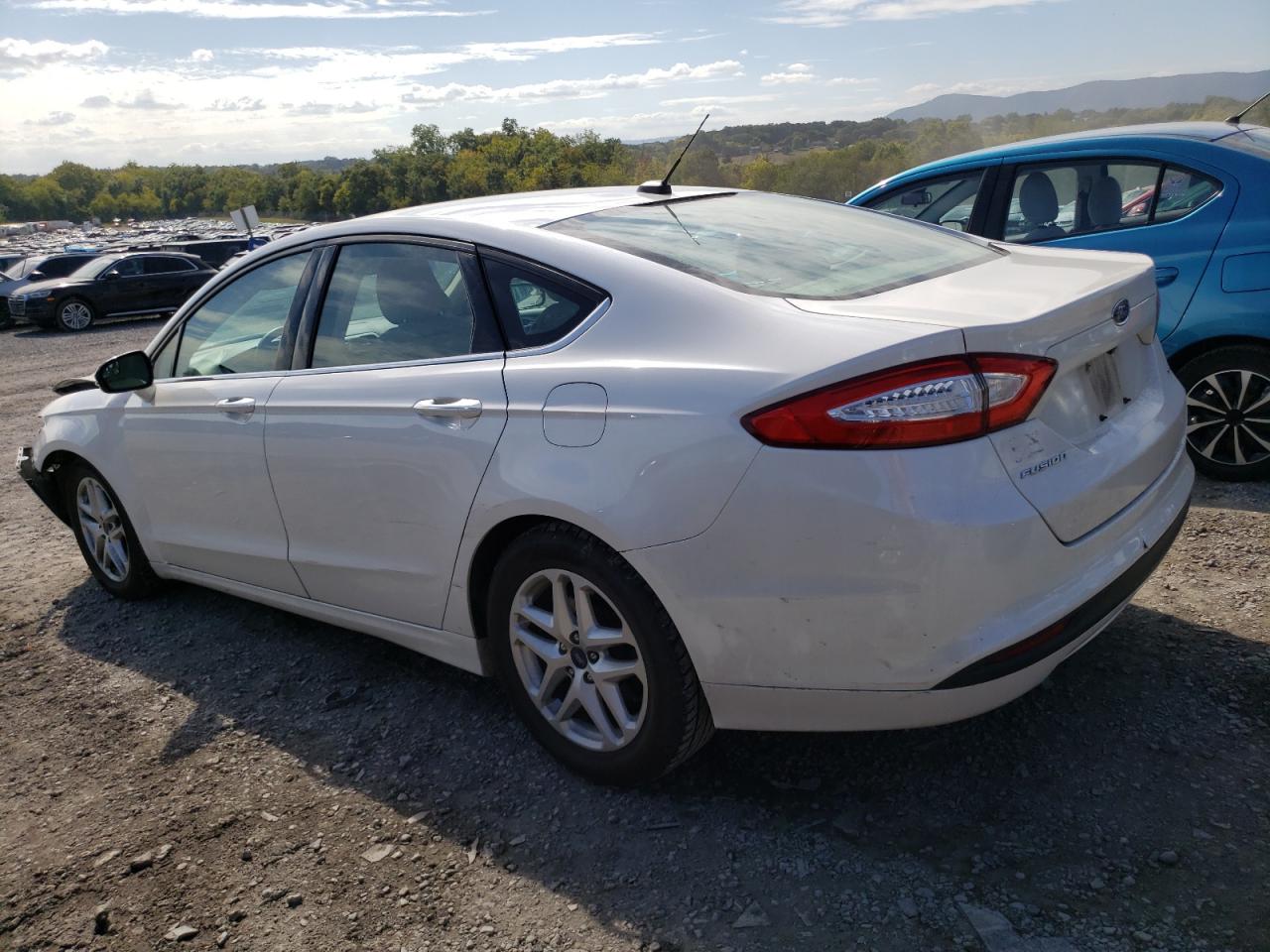 2016 Ford Fusion - Image 2