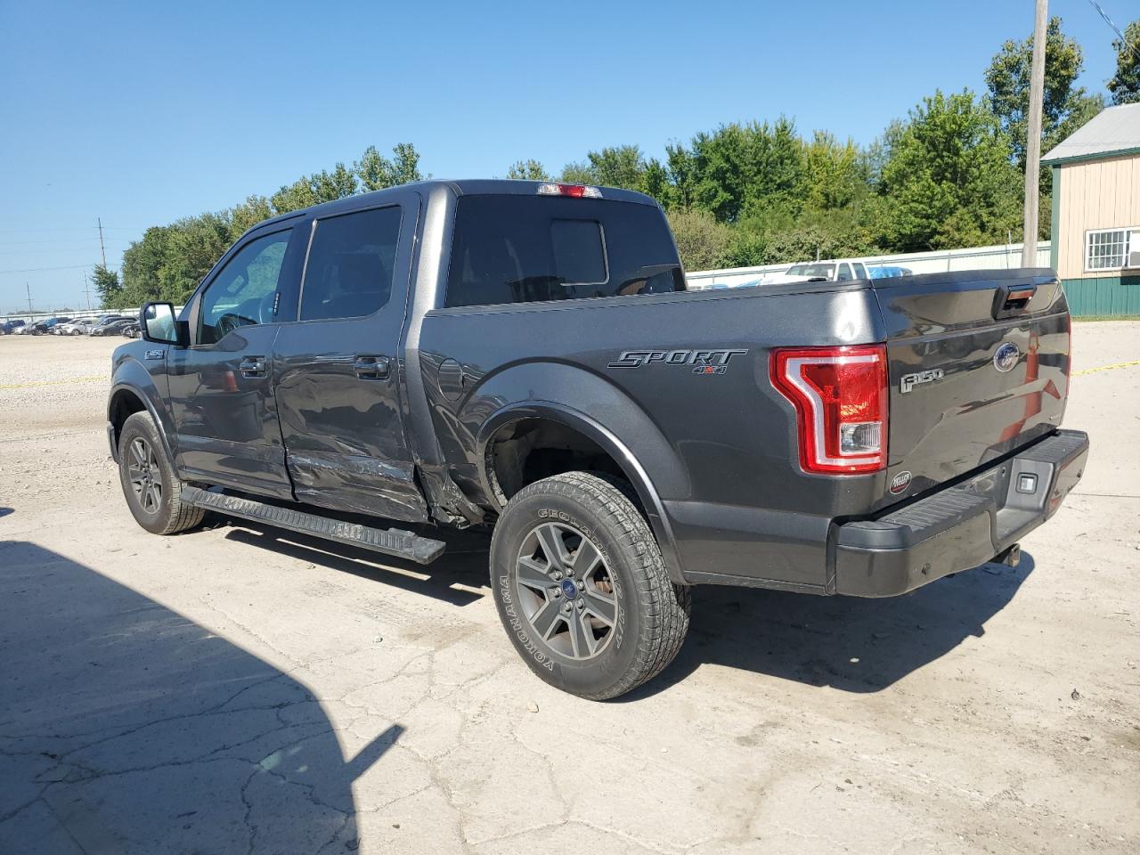 1FTEW1EF4GKD37566 2016 FORD F-150 - Image 2