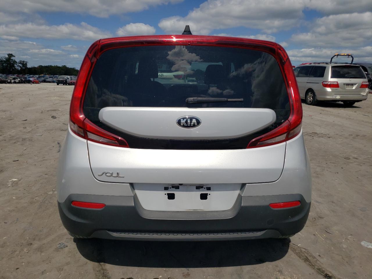 2020 Kia Soul Lx VIN: KNDJ23AU9L7056757 Lot: 70452374