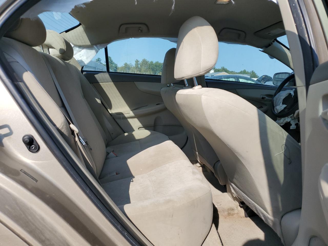 2009 Toyota Corolla - Image 11