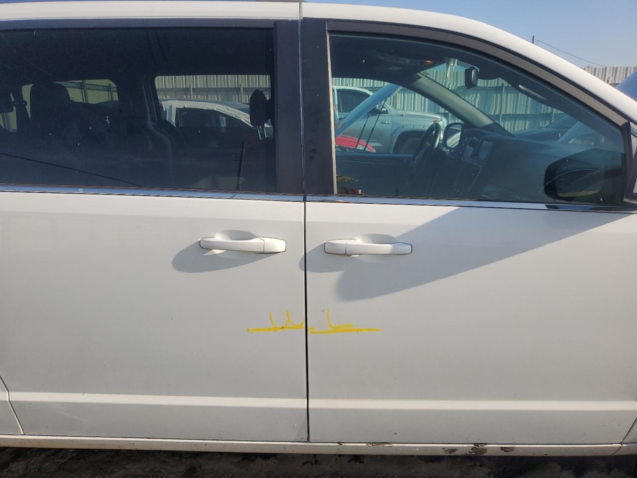 2C4RDGCG1KR633662 2019 Dodge Grand Caravan Sxt