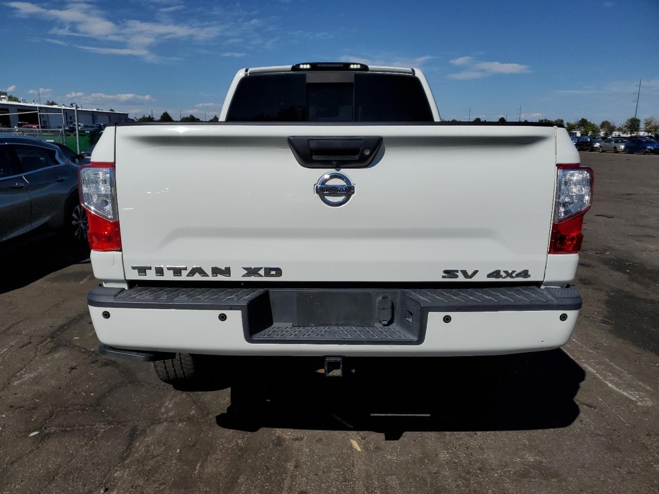 1N6BA1F43KN526020 2019 Nissan Titan Xd Sl