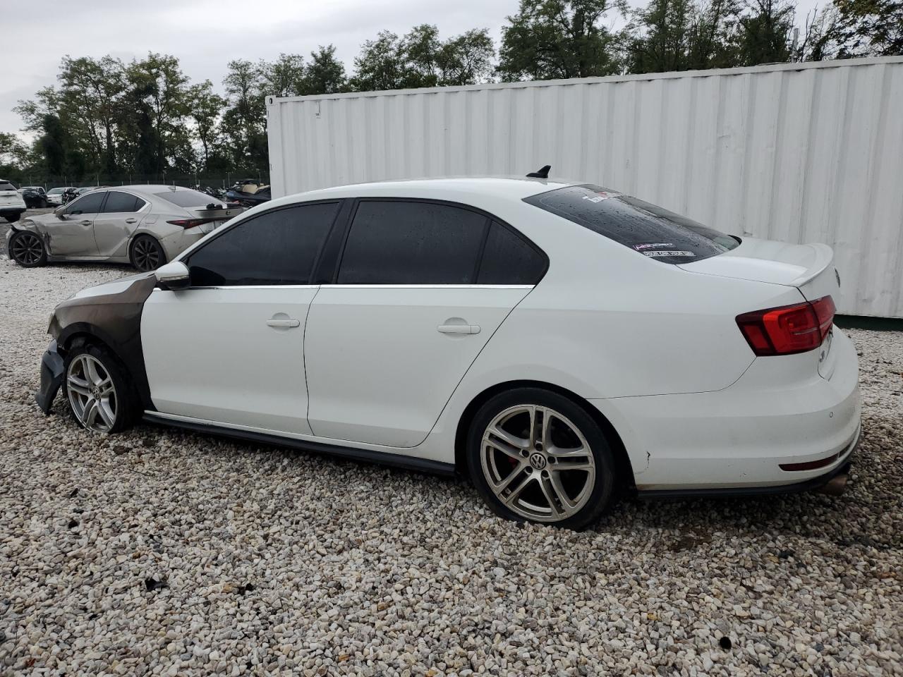 3VW4T7AJ8HM318611 2017 VOLKSWAGEN JETTA - Image 2