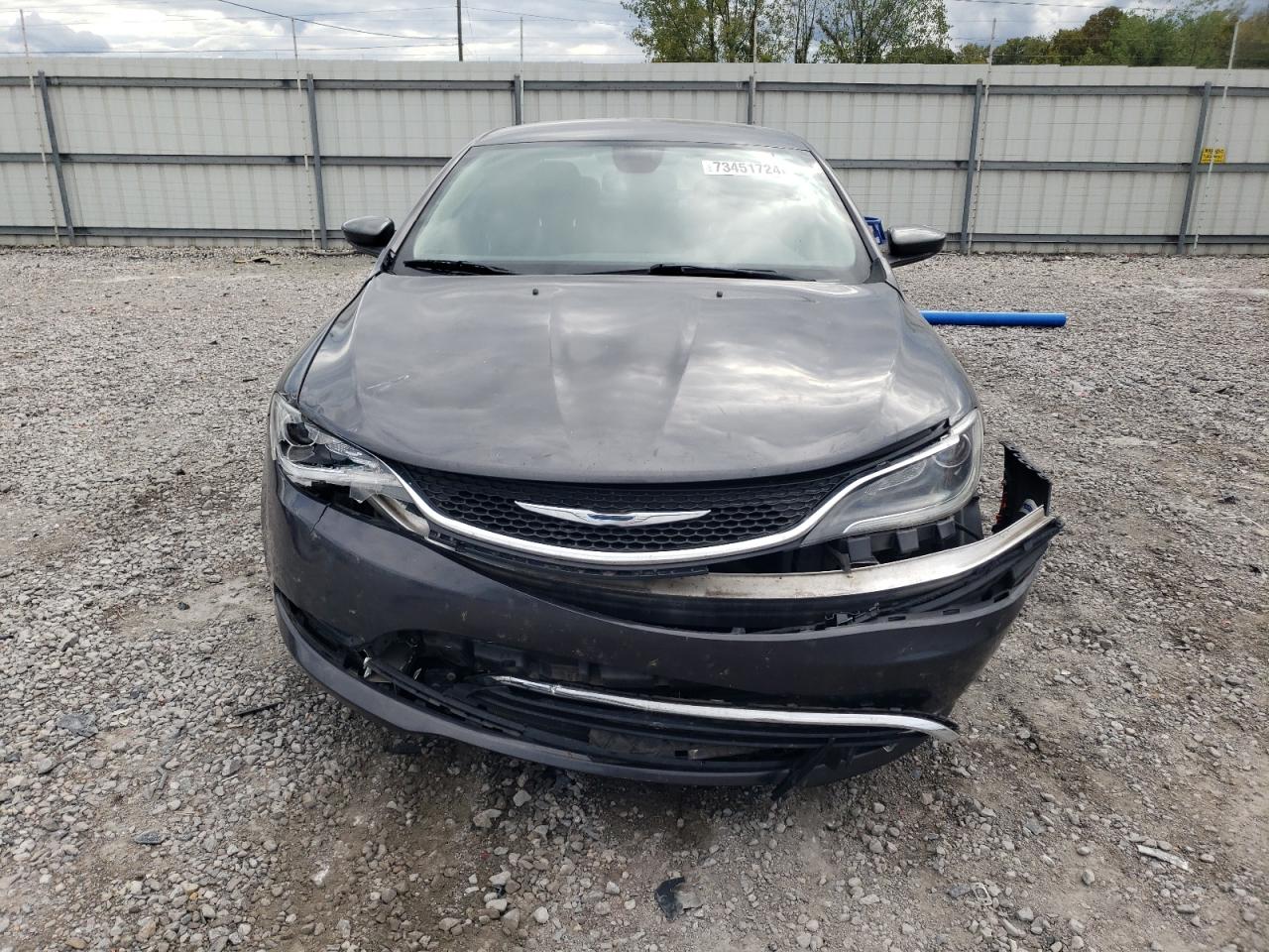 2015 Chrysler 200 - Image 5