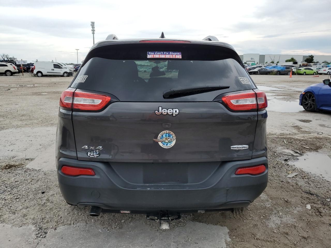 1C4PJMCB9GW358947 2016 Jeep Cherokee Latitude