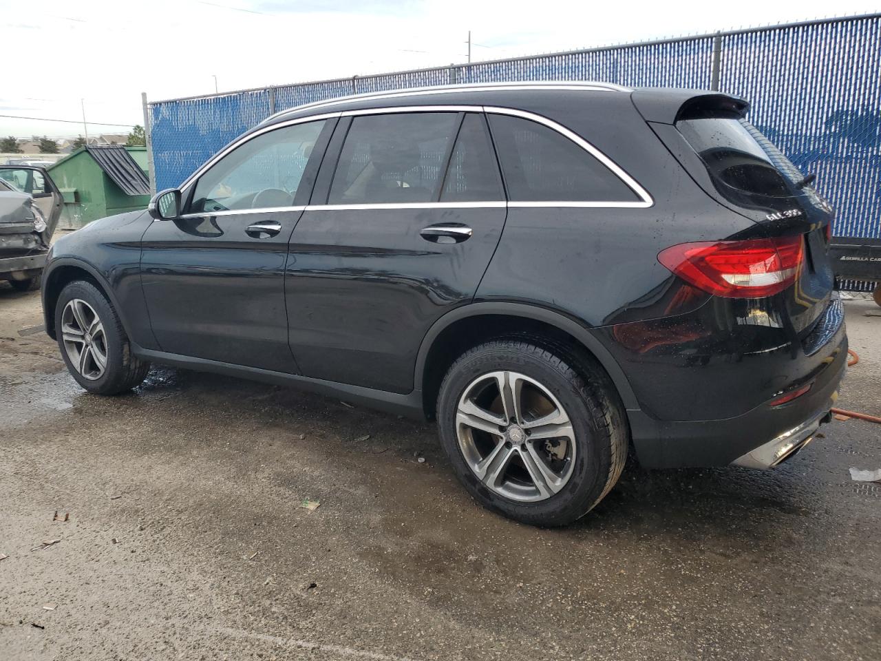 VIN WDC0G4KB4GF068062 2016 MERCEDES-BENZ GLC-CLASS no.2