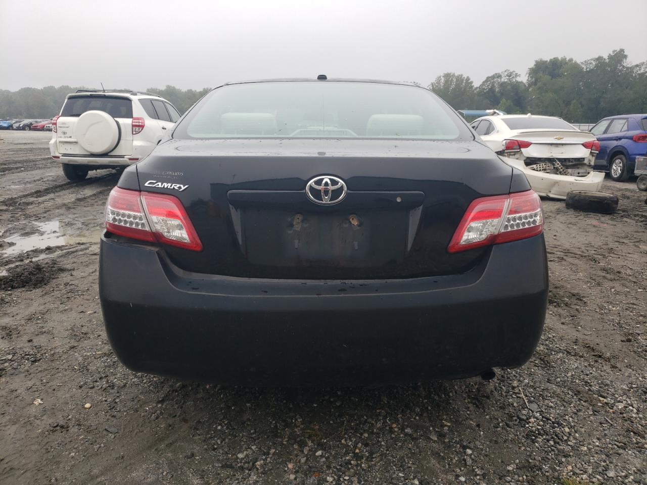 2010 Toyota Camry Base VIN: 4T1BF3EK2AU107060 Lot: 72005794