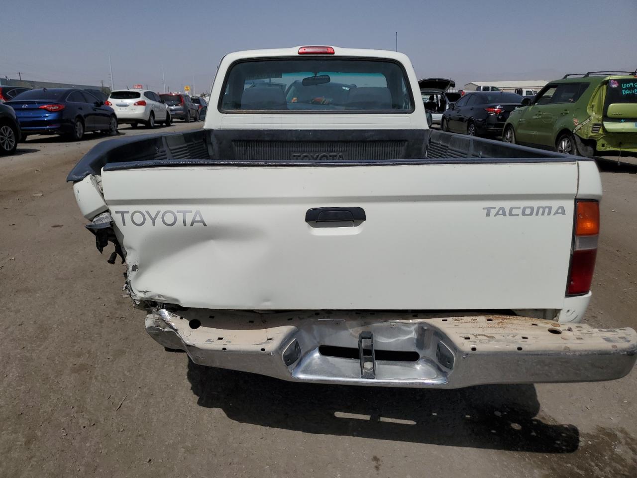 1998 Toyota Tacoma VIN: 4TANL42N2WZ020019 Lot: 71317744