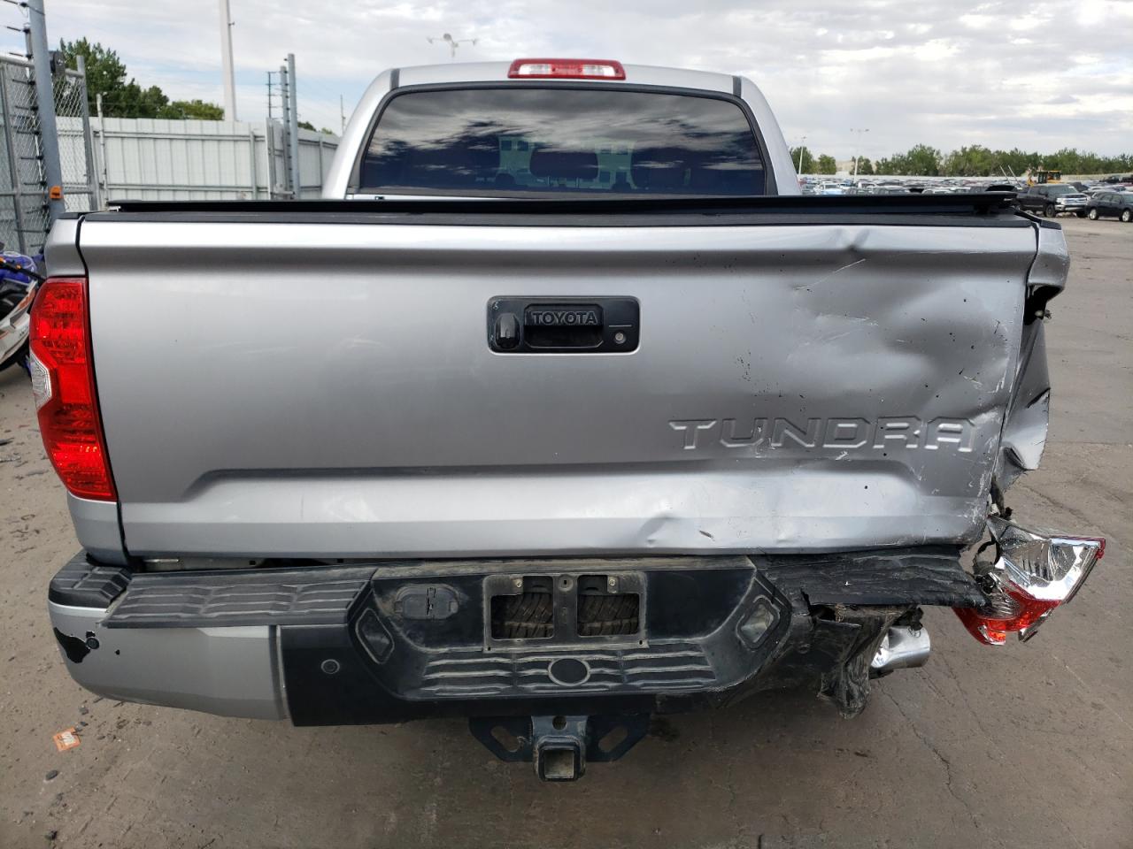 5TFAY5F17HX586323 2017 Toyota Tundra Crewmax 1794