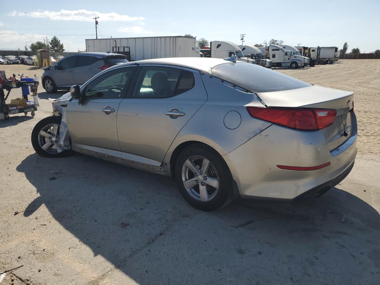 KNAGM4A72F5578969 2015 KIA OPTIMA - Image 2