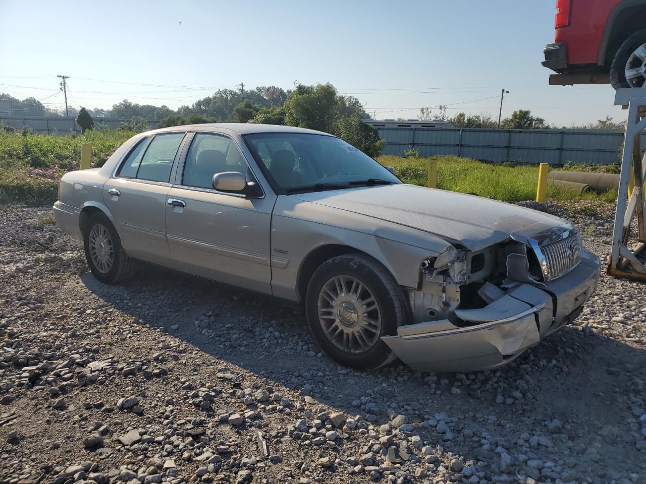 2009 Mercury Grand Marquis - Image 4