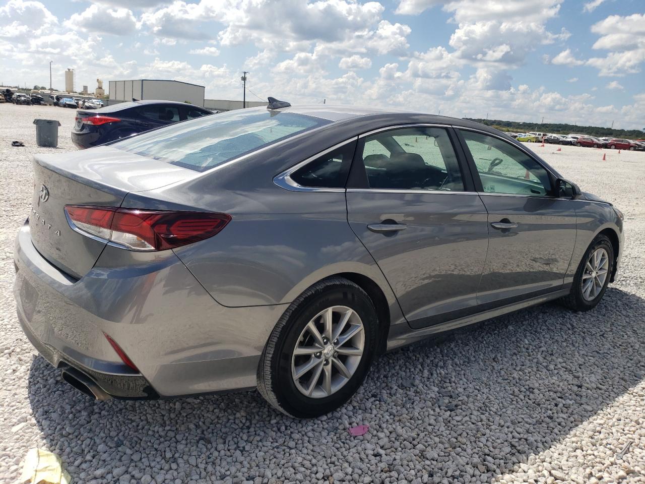 5NPE24AF4KH755717 2019 Hyundai Sonata Se