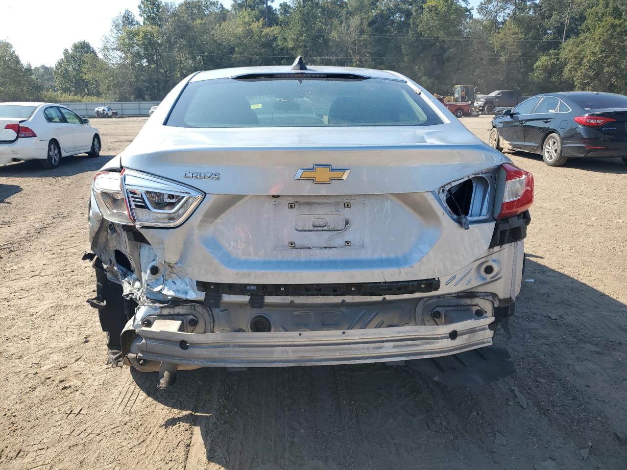 2017 Chevrolet Cruze Ls VIN: 1G1BC5SMXH7254758 Lot: 71965694