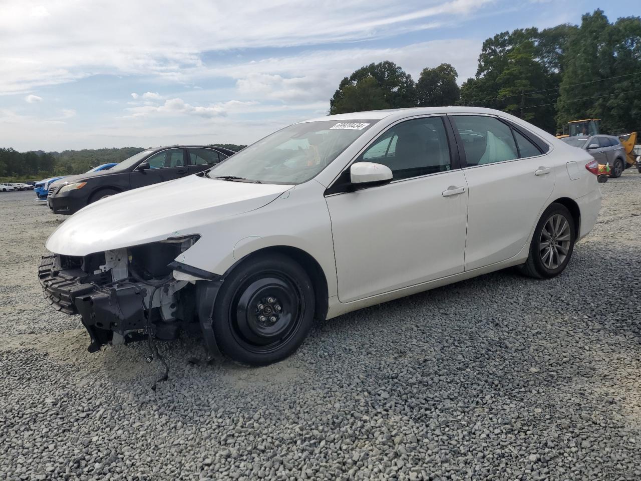 4T1BF1FK1FU928791 2015 TOYOTA CAMRY - Image 1