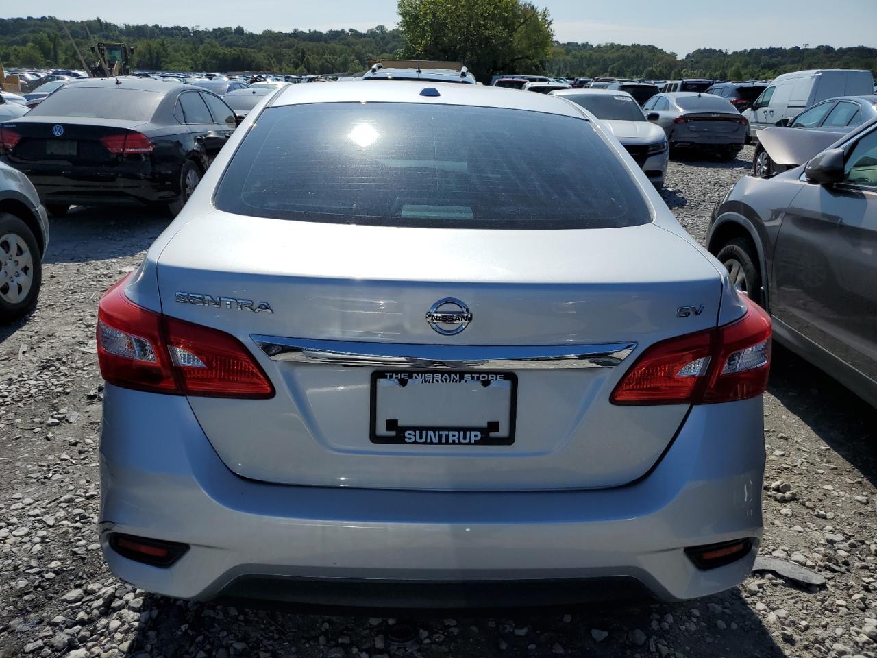 3N1AB7AP2JL619810 2018 Nissan Sentra S