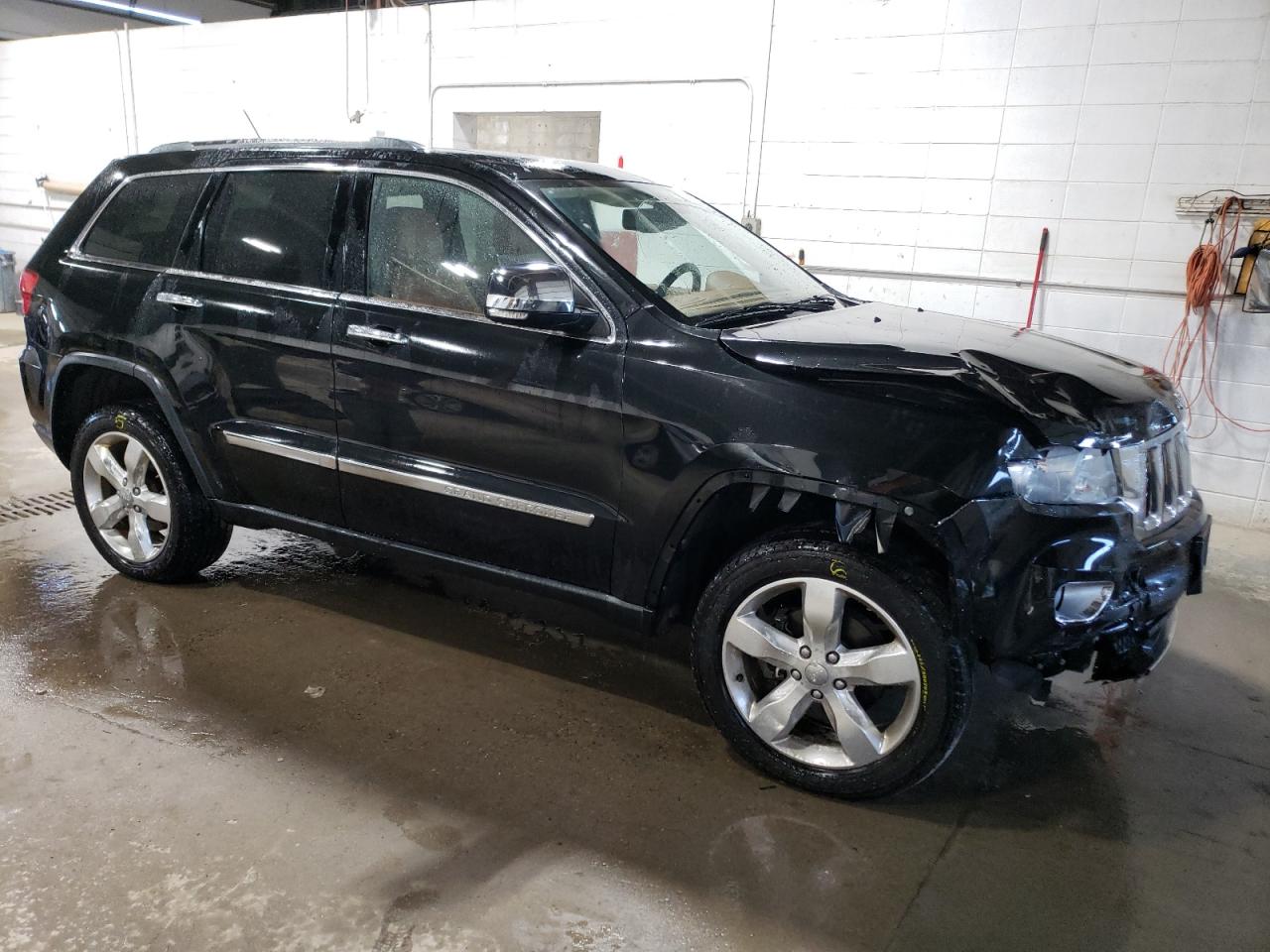 2012 Jeep Grand Cherokee - Image 4