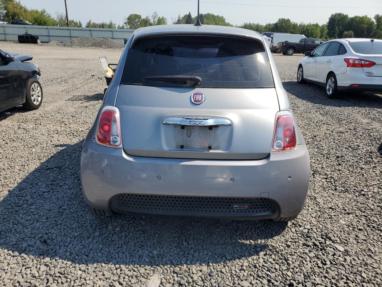 2017 Fiat 500 Electric VIN: 3C3CFFGE8HT586112 Lot: 70034624