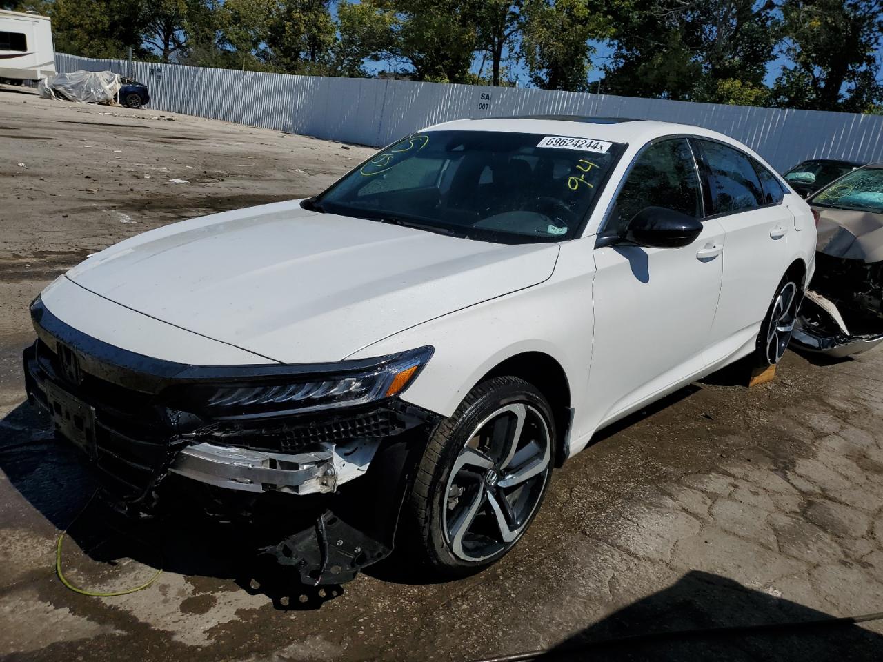 2022 Honda Accord Sport VIN: 1HGCV2F35NA000140 Lot: 69624244