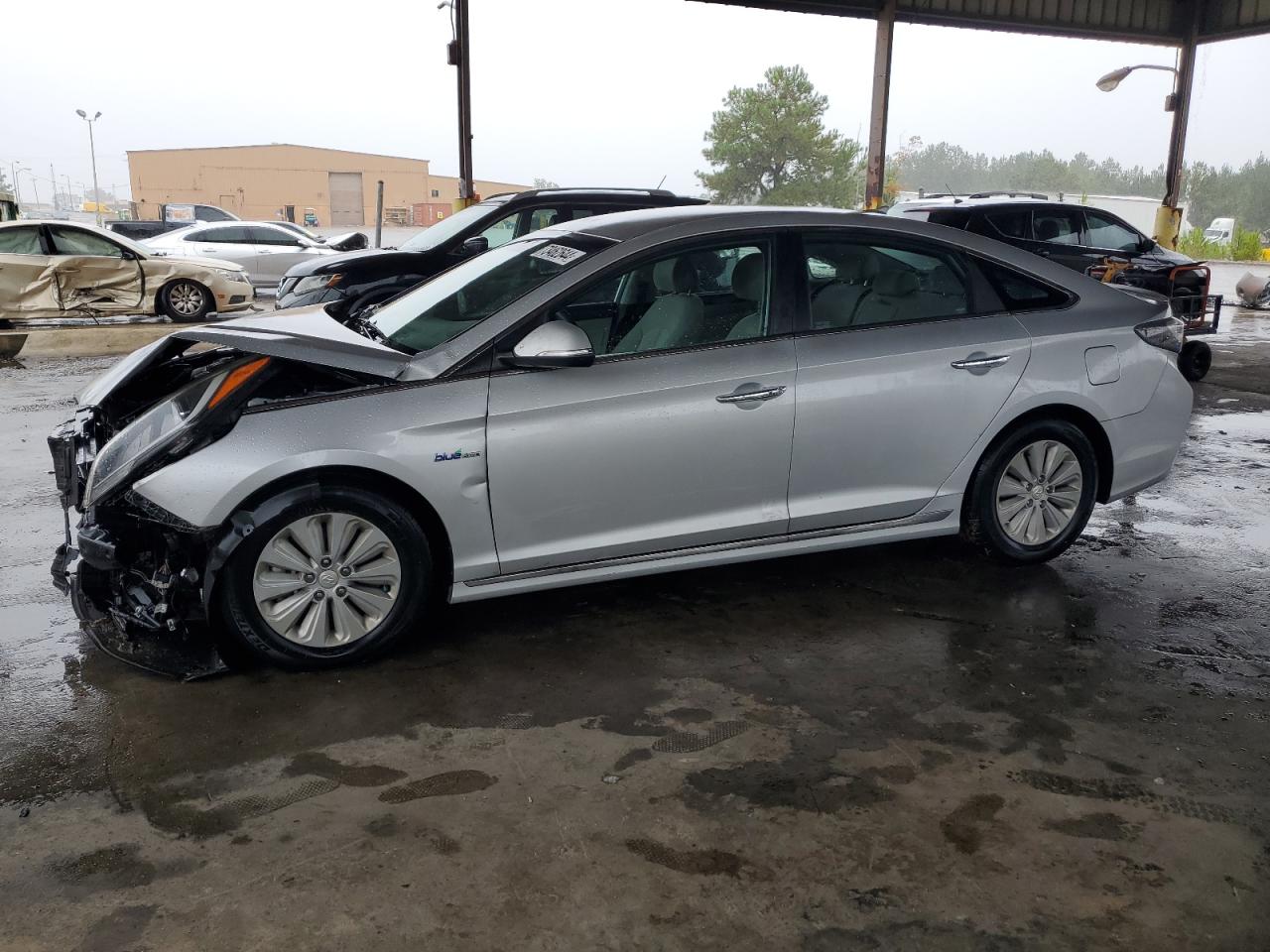 2016 Hyundai Sonata - Image 1