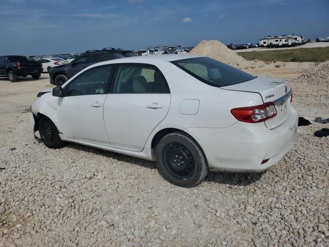  TOYOTA COROLLA 2012 Белый