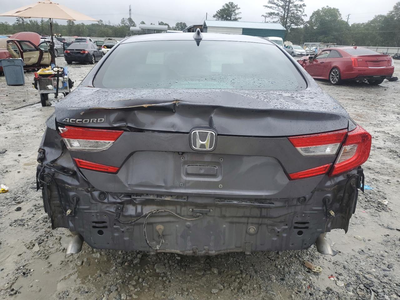 1HGCV1F58JA055767 2018 Honda Accord Exl