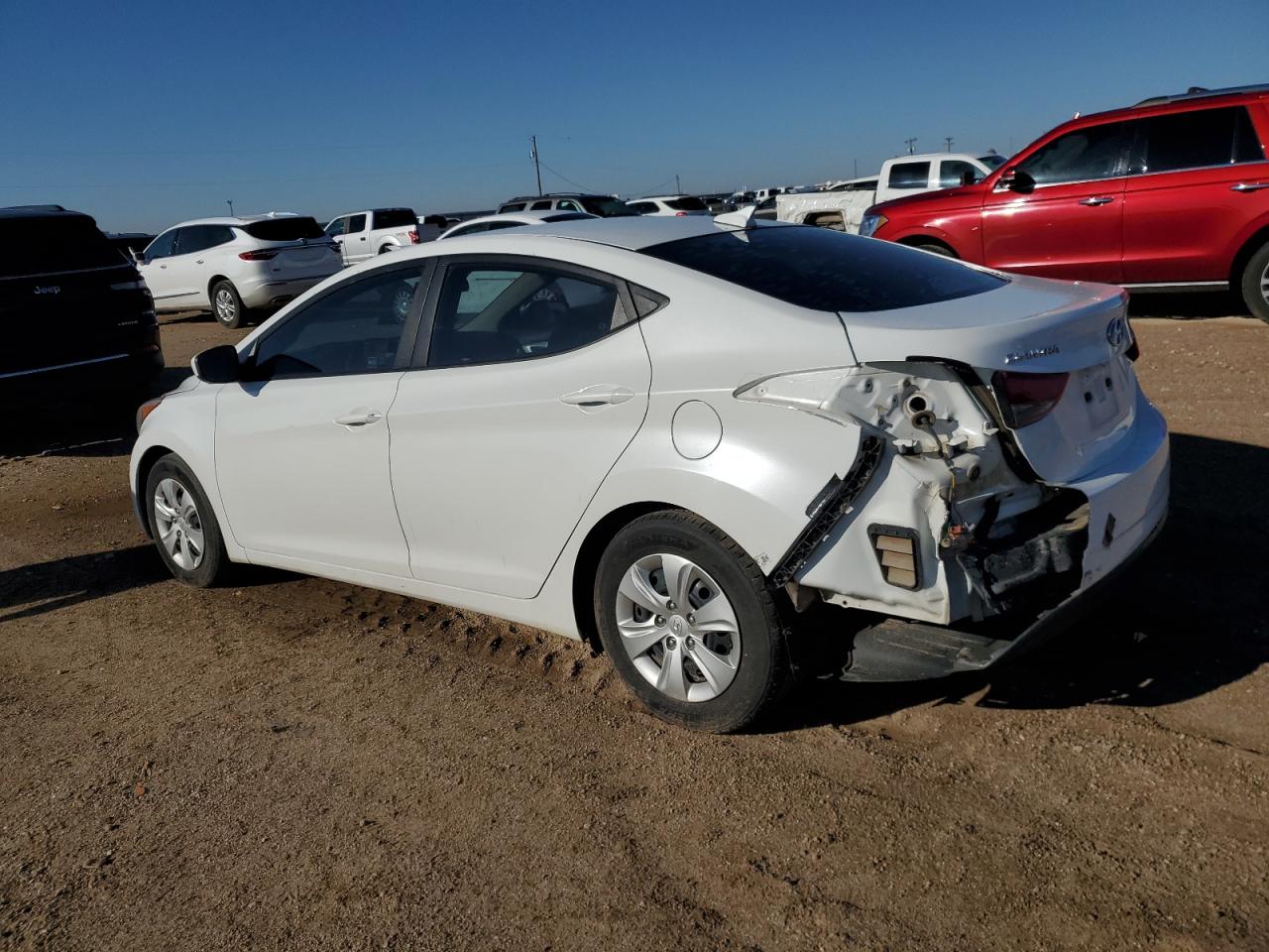 5NPDH4AE2GH780060 2016 HYUNDAI ELANTRA - Image 2