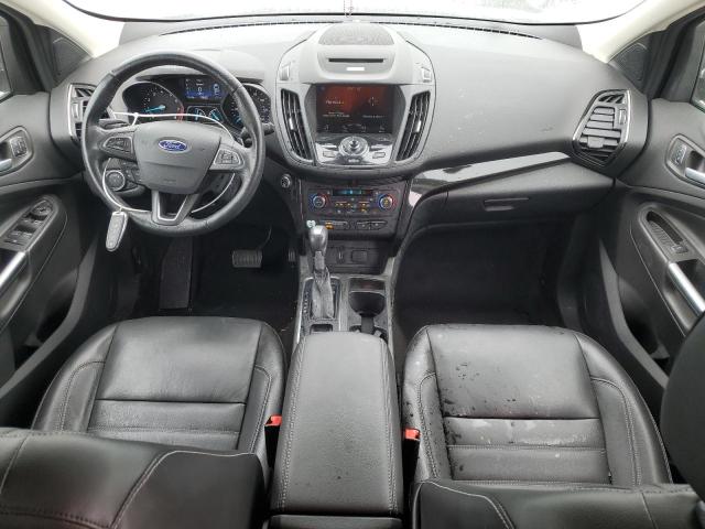  FORD ESCAPE 2017 Czarny