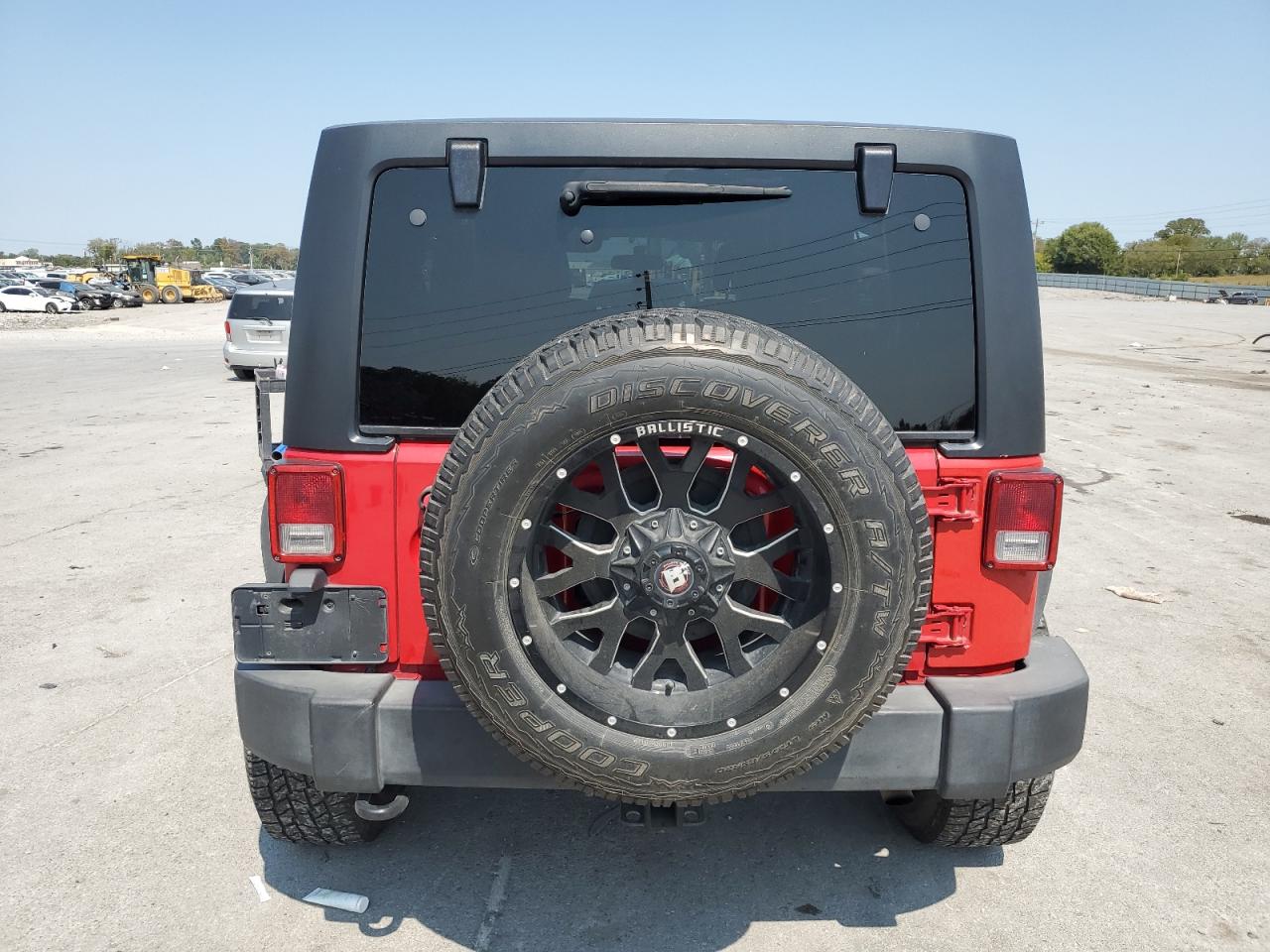 1C4HJWDGXCL112088 2012 Jeep Wrangler Unlimited Sport