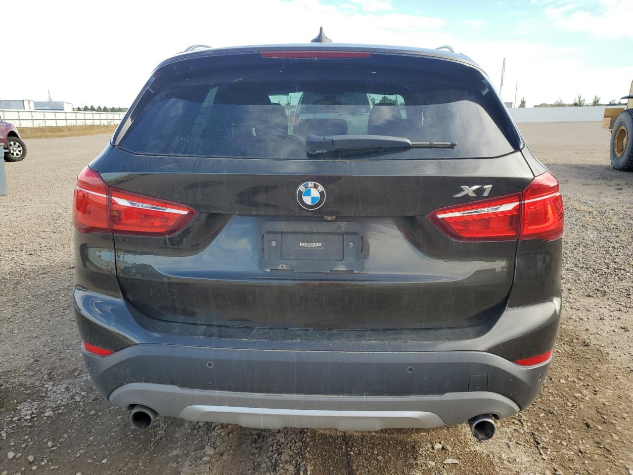 2017 BMW X1 xDrive28I VIN: WBXHT3C32H5F73326 Lot: 71281204