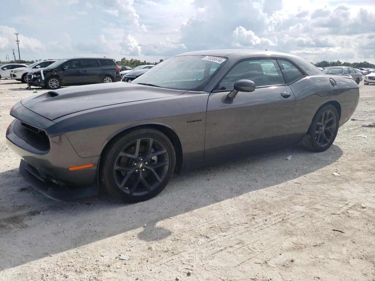 2C3CDZBT7NH233913 2022 Dodge Challenger R/T