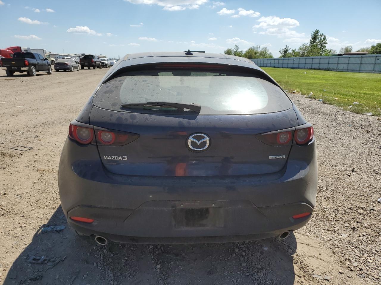 2019 Mazda 3 Preferred VIN: JM1BPAMM9K1134106 Lot: 71805114