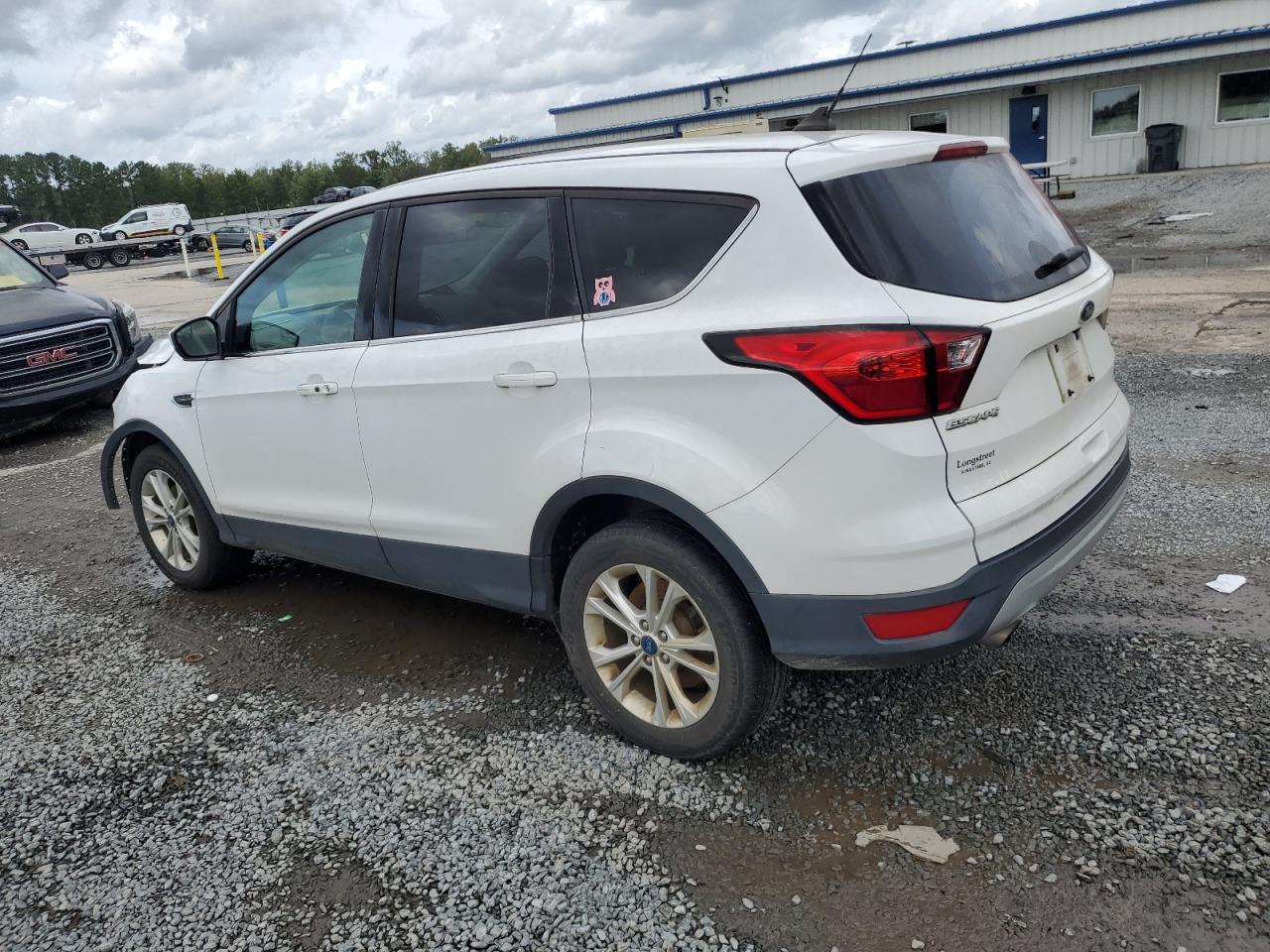 1FMCU0GD2KUA06836 2019 Ford Escape Se