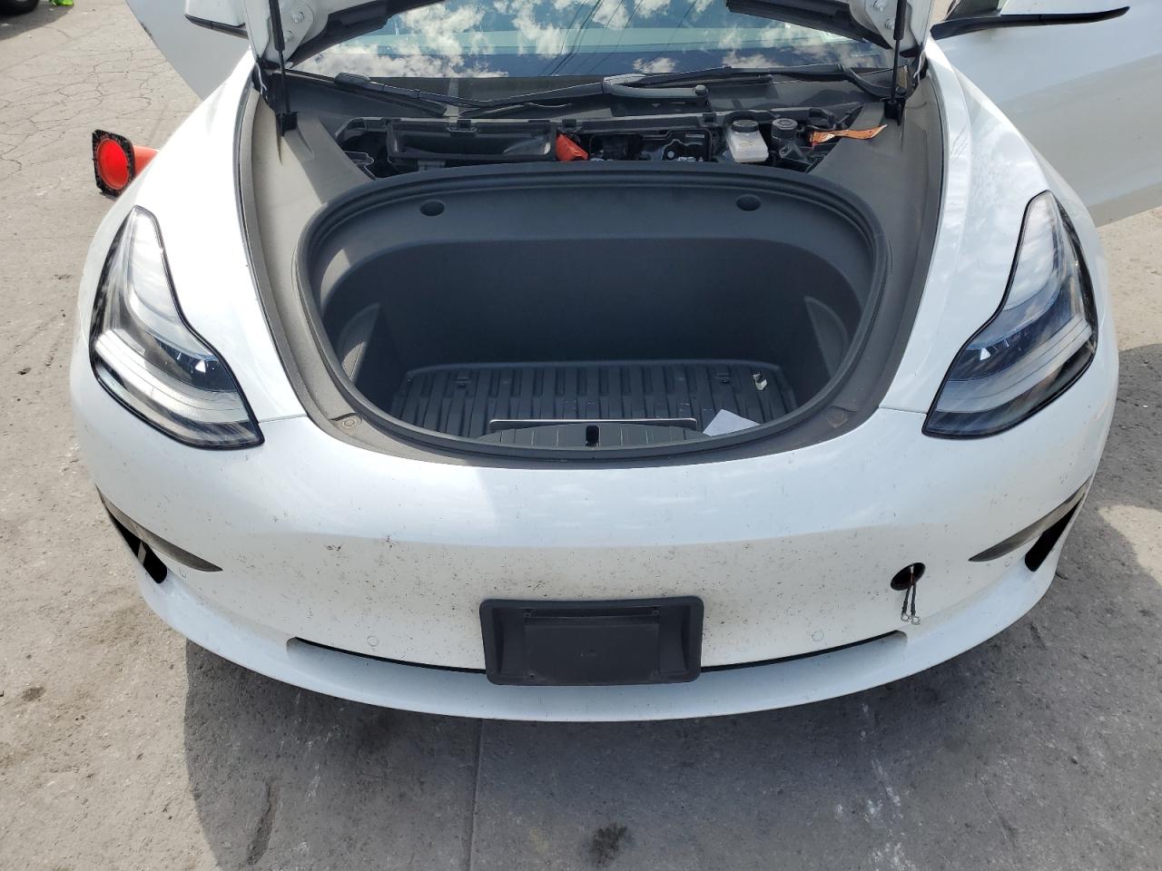 5YJ3E1EB6NF113152 2022 Tesla Model 3