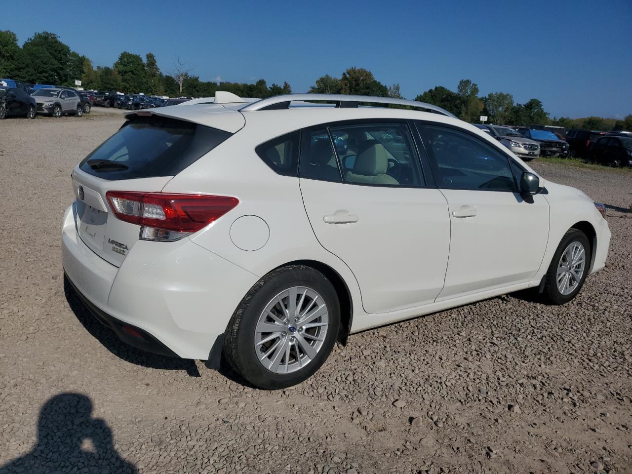 4S3GTAD67H3740083 2017 Subaru Impreza Premium Plus