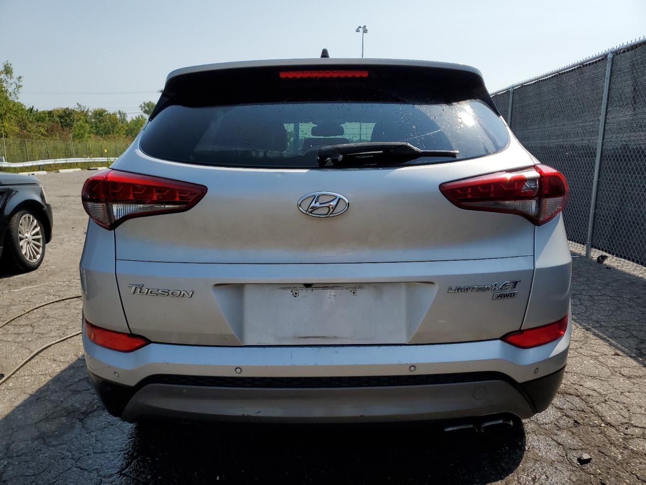 KM8J3CA22GU138778 2016 Hyundai Tucson Limited