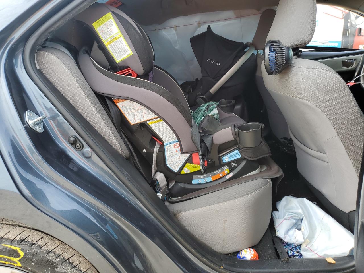 2017 Toyota Corolla L VIN: 2T1BURHE1HC813396 Lot: 74894184