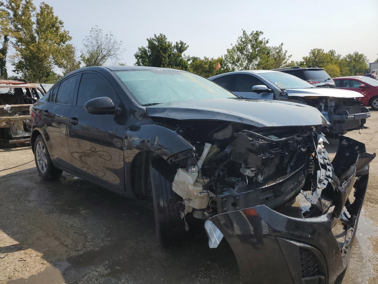 2011 Mazda 3 - Image 4