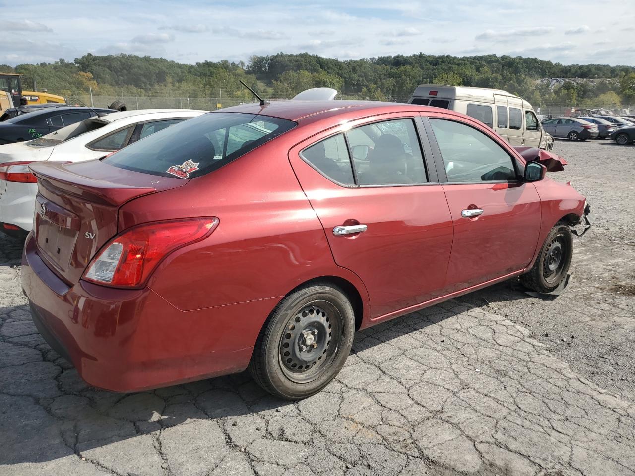2018 Nissan Versa - Image 3
