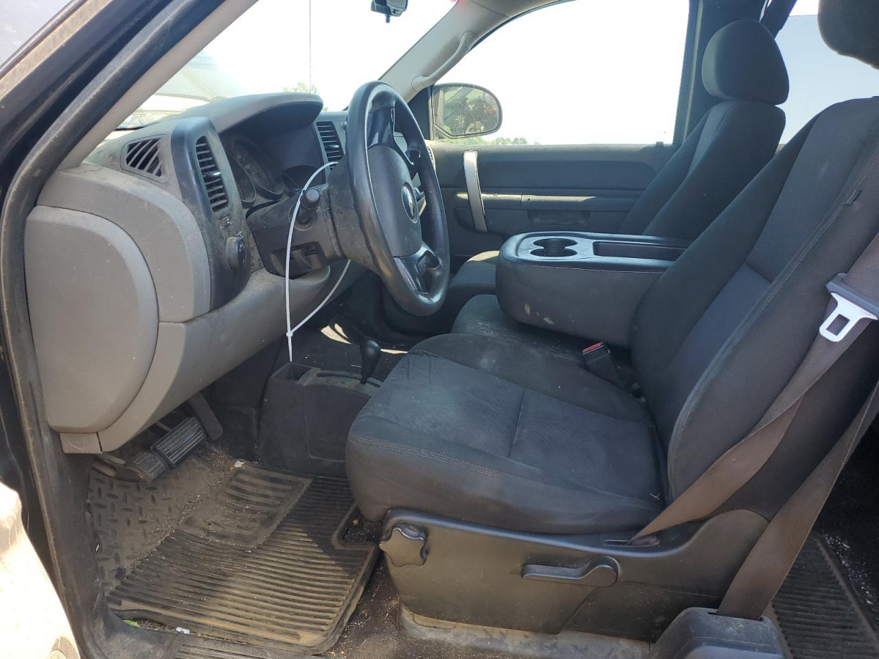 1GCSKREAXAZ259407 2010 Chevrolet Silverado K1500 Ls